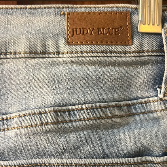 Judy Blue Skinny Fit Patchwork Jeans - Picture 8 of 10